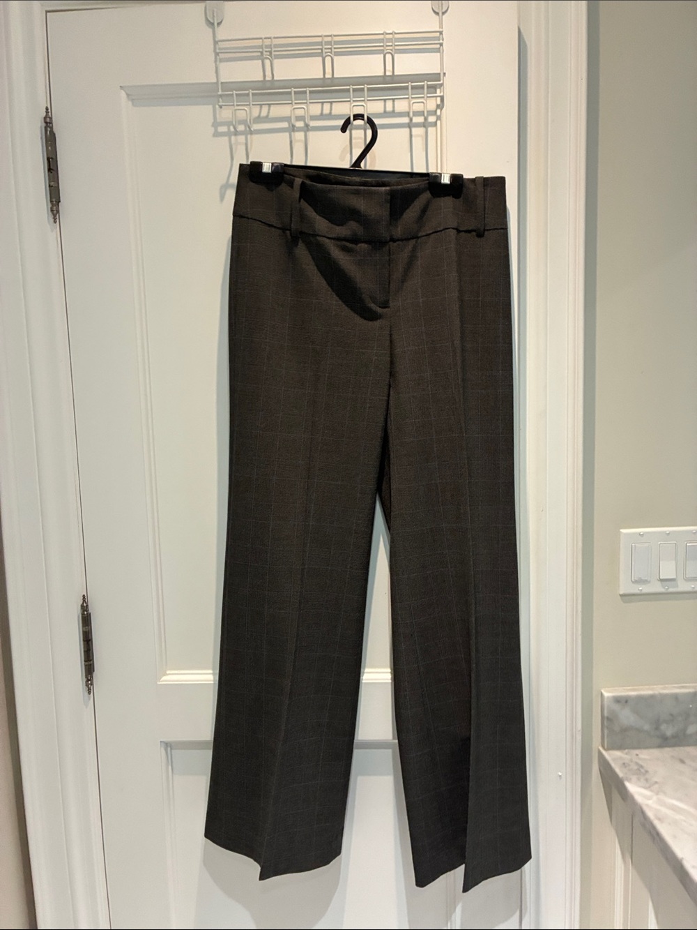 Cassis Women's Wide-Leg Plaid Trousers in Dark Charcoal⭐️
